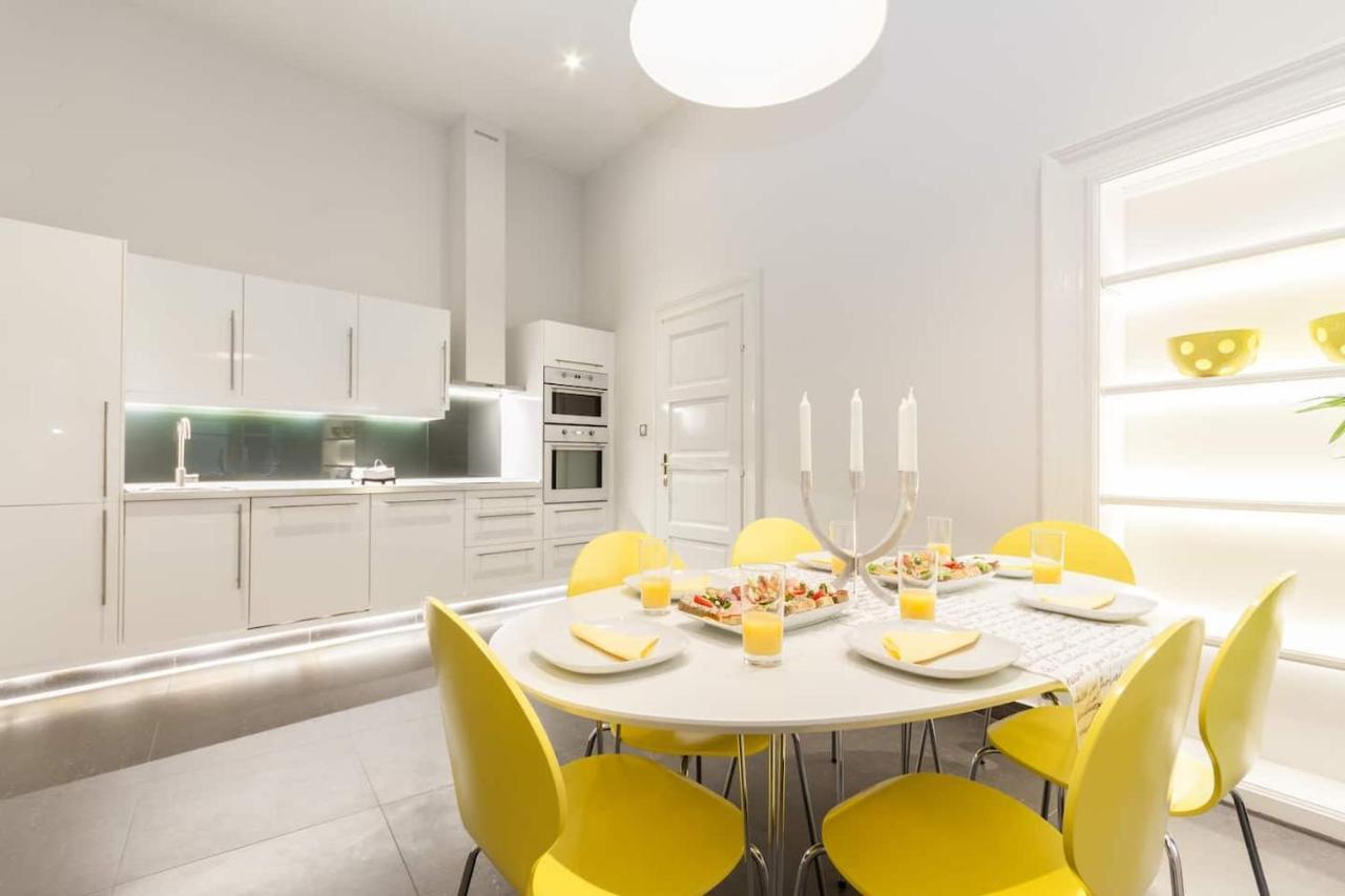Bpr Sophisticated Astoria Suite With Balcony Budapešť Exteriér fotografie